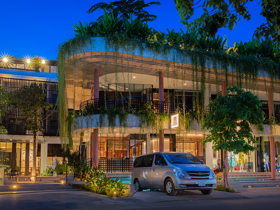 AVIARY HOTEL